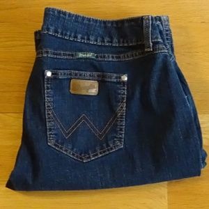 Wrangler premium patch jeans